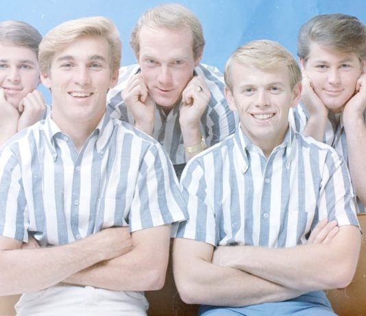 La mejor canción de The Beach Boys según Mike Love: «La más vanguardista de su época»