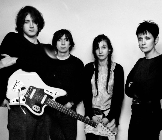 My Bloody Valentine volvió a los escenarios tras 7 años: Setlist y videos