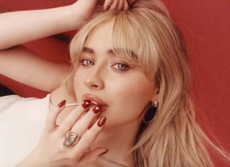 Sabrina Carpenter va a protagonizar un musical basado en Alicia en el país de las maravillas